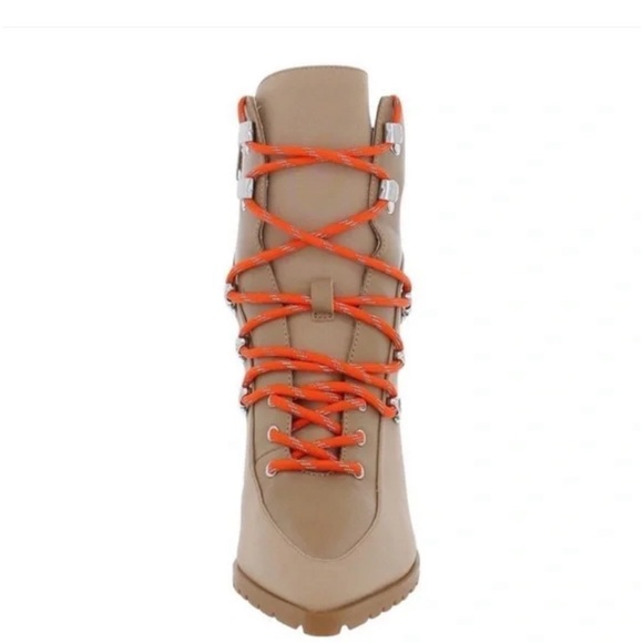 Steve Madden “Karey” Leather Lace Up Boots NWOB - Picture 2 of 16